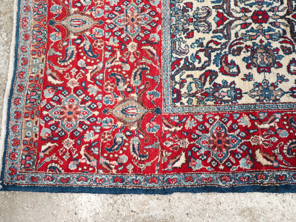 Vintage Persian Isfahan Rug, No.24252 - Galerie Shabab