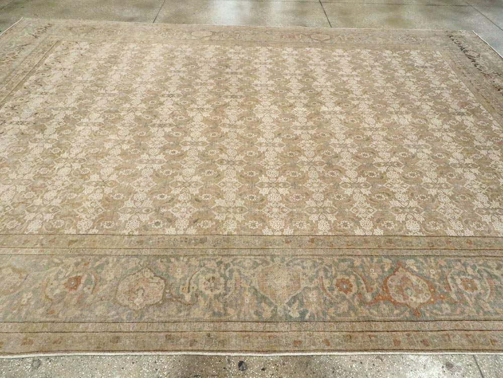 Antique Persian Tabriz Room Size Carpet, No.24253 - Galerie Shabab