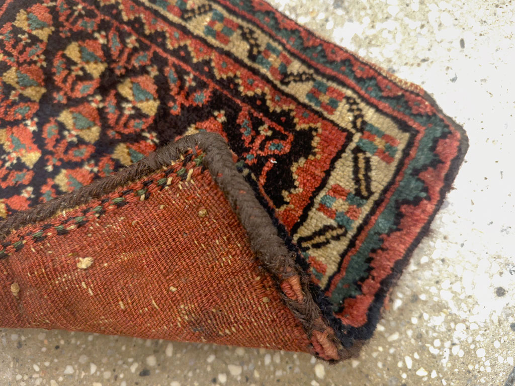 Antique Persian Bag Face, No.24280 - Galerie Shabab
