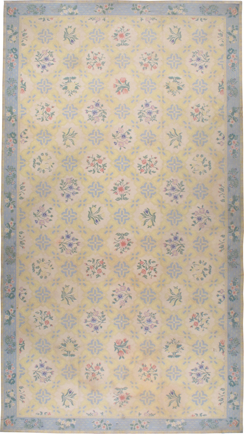 Vintage Needlepoint, No.24285 - Galerie Shabab