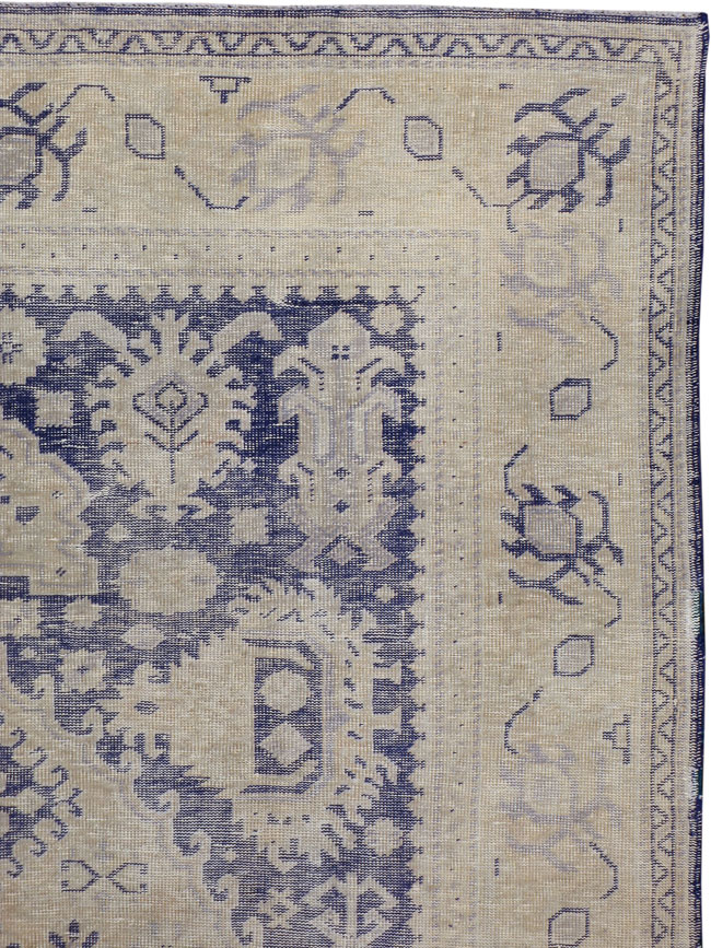 Vintage Oushak Carpet, No.24287 - Galerie Shabab