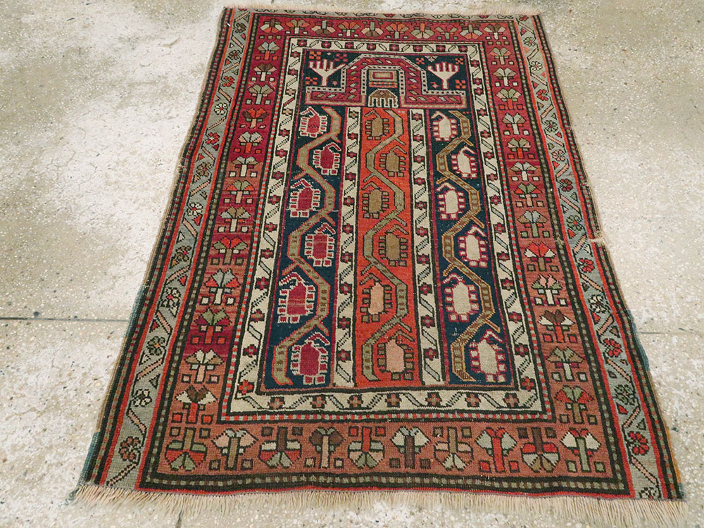Antique Caucasian Karabagh Rug, No.24304 - Galerie Shabab
