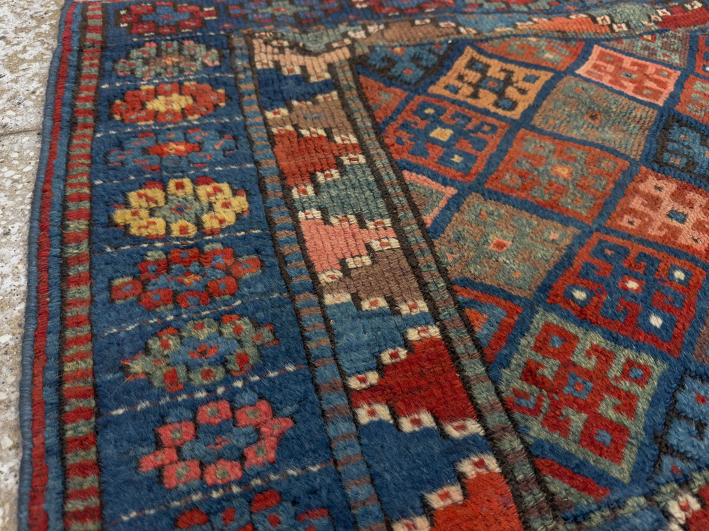Antique Scandinavian North West Throw Rug, No.24305 - Galerie Shabab