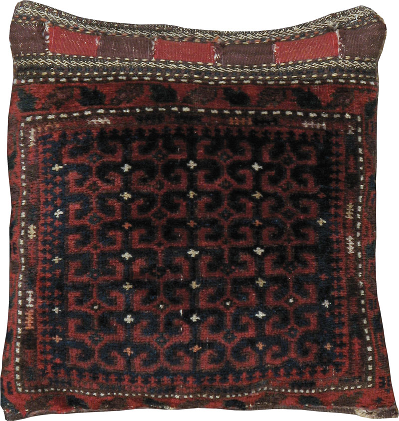 Antique Persian Bag Face Pillow, No.24316 - Galerie Shabab