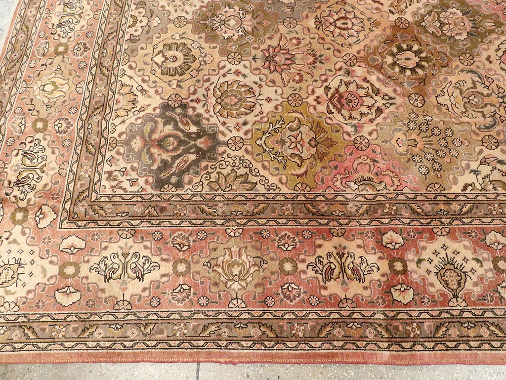 Vintage Persian Tabriz Carpet, No.24321 - Galerie Shabab