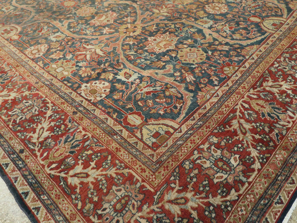 Antique Sarouk Fereghan Persian Room Size Carpet, No.24324 - Galerie Shabab