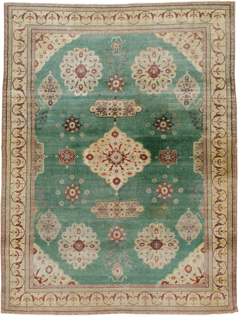 Antique Indian Agra Distressed Carpet, No.24333 - Galerie Shabab
