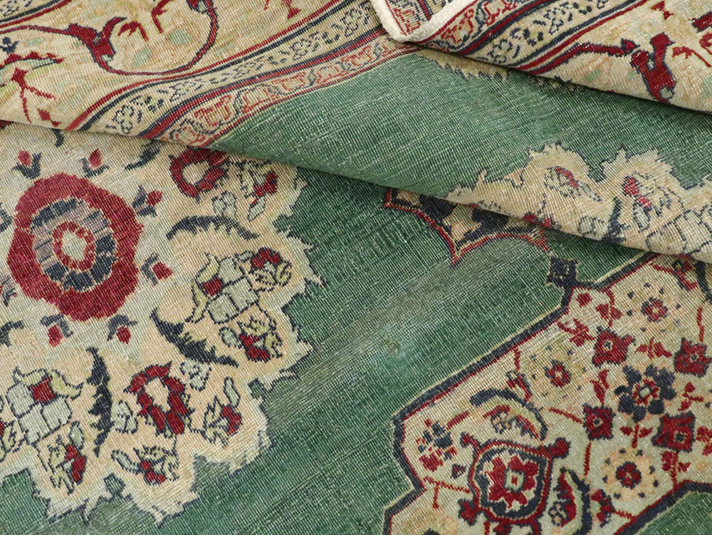 Antique Indian Agra Distressed Carpet, No.24333 - Galerie Shabab
