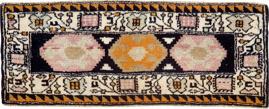 Vintage Persian Northwest Rug (Pair: 1 of 2), No.24345 - Galerie Shabab