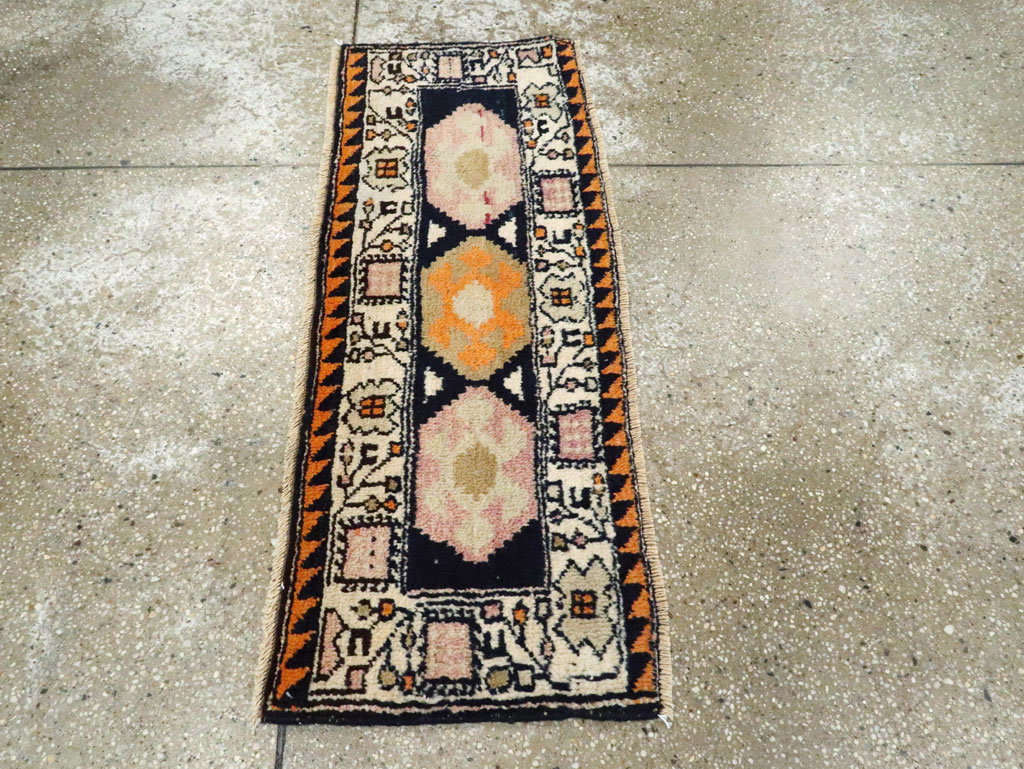 Vintage Persian Northwest Rug (Pair: 1 of 2), No.24345 - Galerie Shabab