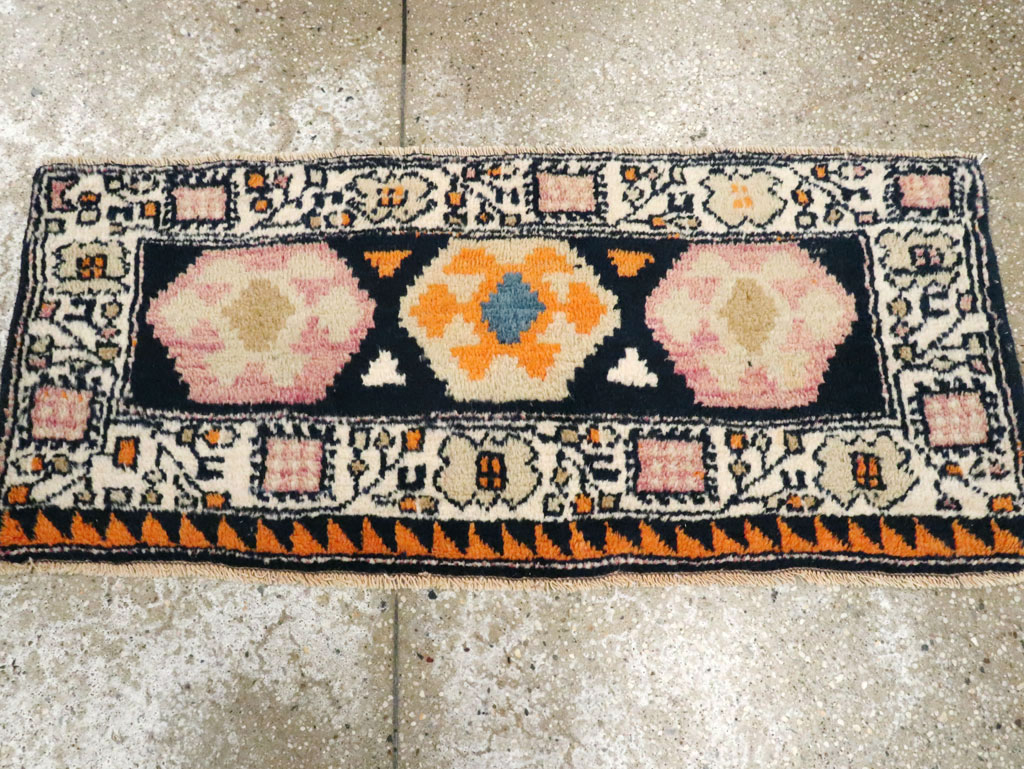 Vintage Persian Northwest Rug (Pair: 2 of 2), No.24346 - Galerie Shabab