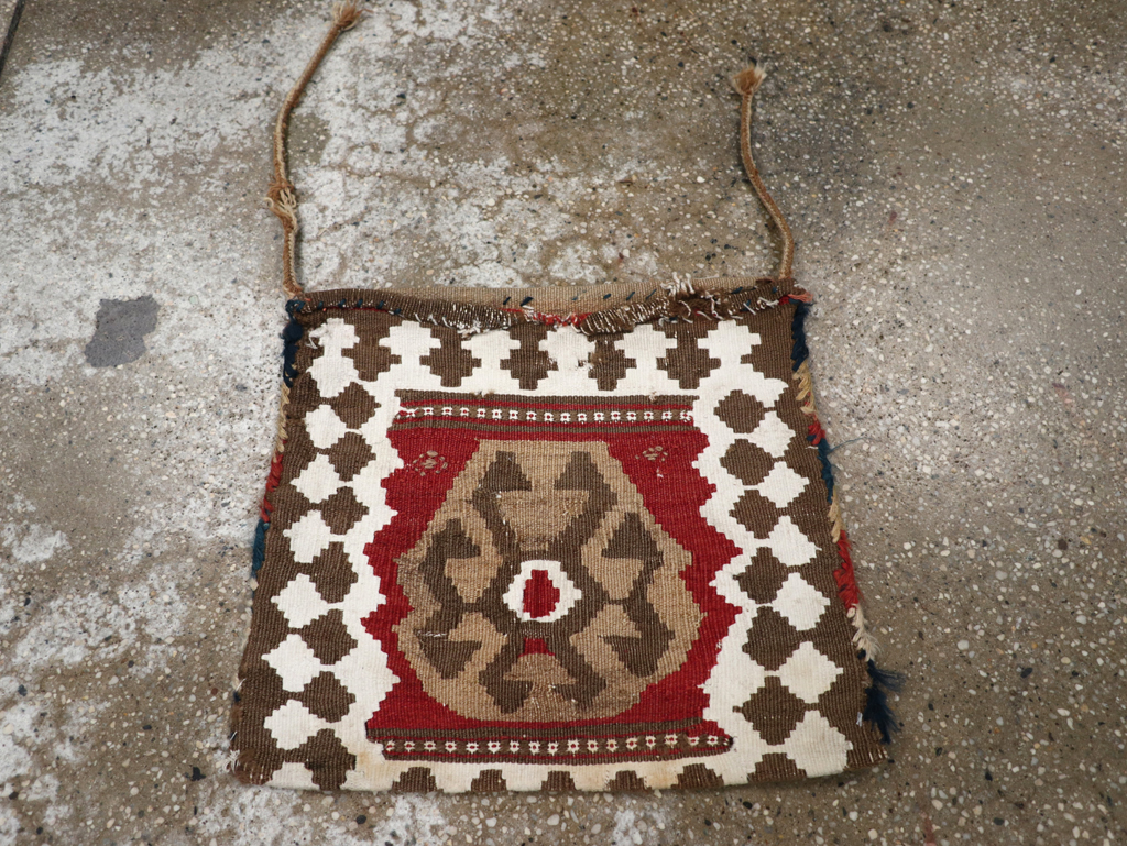 Vintage Persian Flatweave Kilim Bag, No.24349 - Galerie Shabab