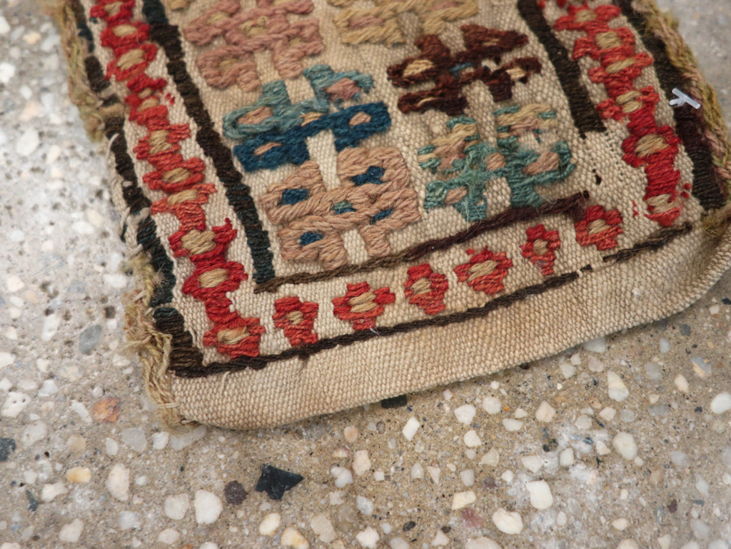 Vintage Persian Saddlebag (Khorjin), No.24354 - Galerie Shabab