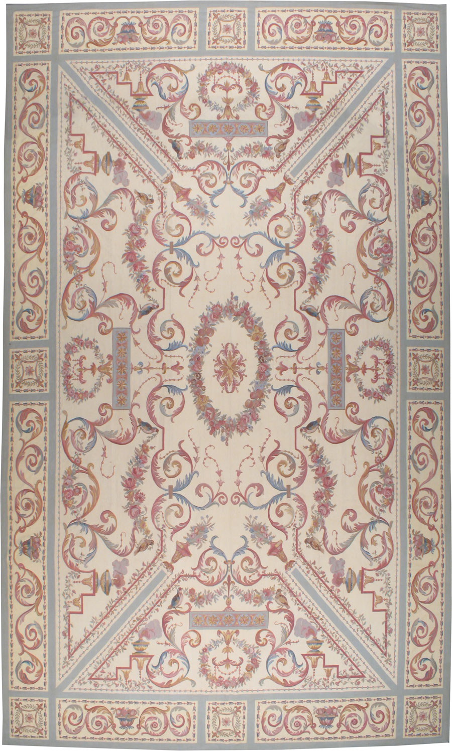 An Aubusson Carpet, No.24360 - Galerie Shabab