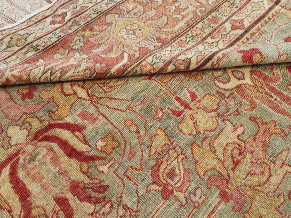 Antique Persian Mahal Carpet, No.24366 - Galerie Shabab