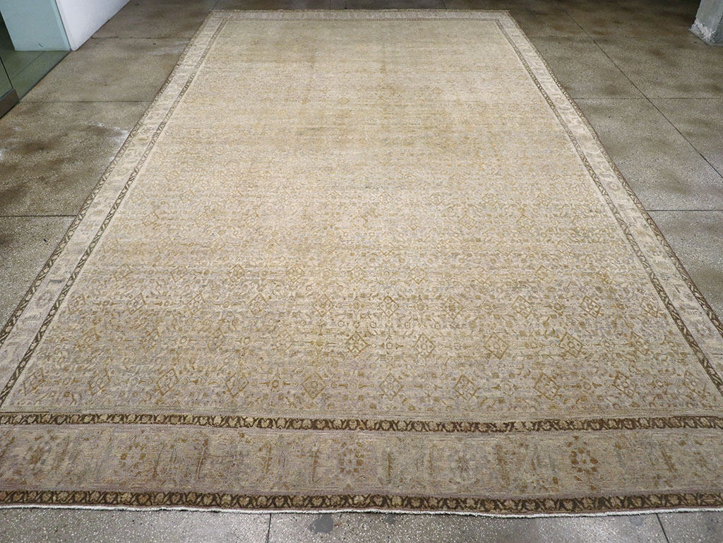 Antique Persian Malayer Oversize Carpet, No.24369 - Galerie Shabab