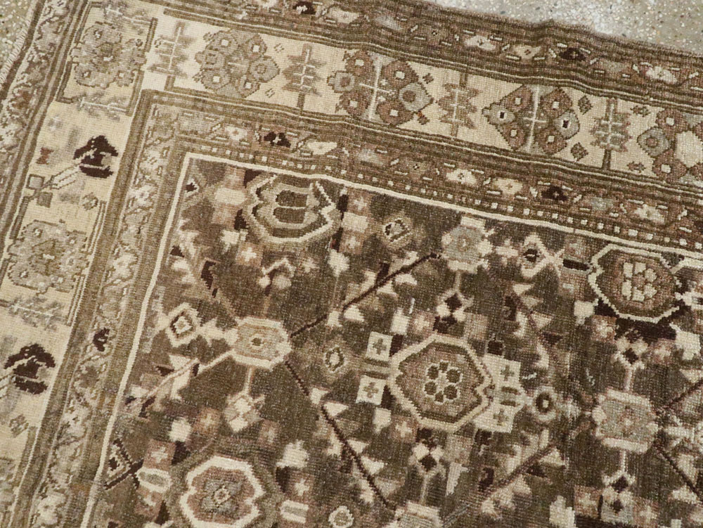 Antique Persian Malayer Gallery Carpet, No.24384 - Galerie Shabab