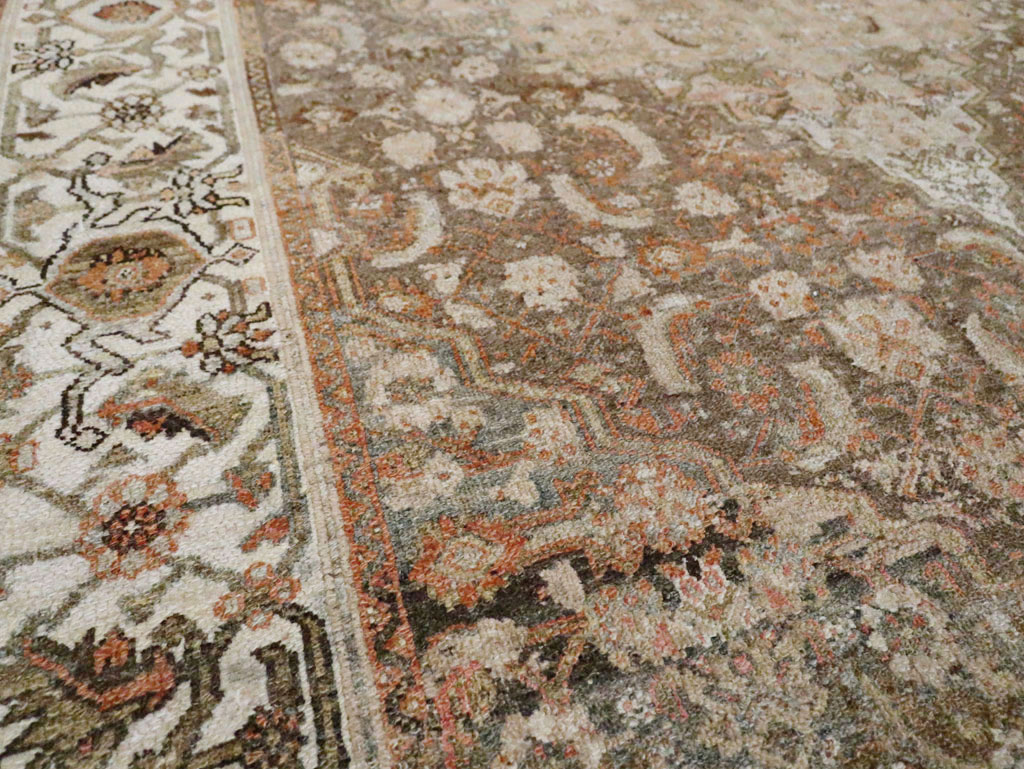 Antique Persian Bibikabad Carpet, No.24388 - Galerie Shabab