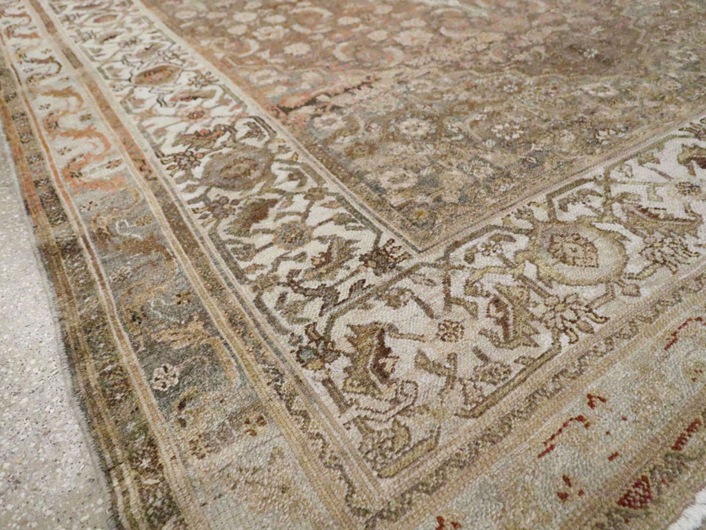 Antique Persian Bibikabad Carpet, No.24388 - Galerie Shabab