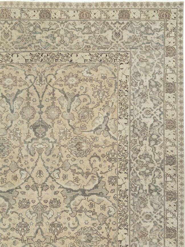 Antique Persian Tabriz Carpet, No.24389 - Galerie Shabab