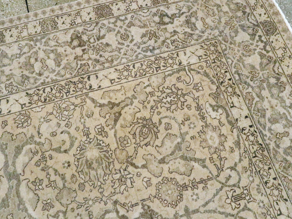 Antique Persian Tabriz Carpet, No.24389 - Galerie Shabab