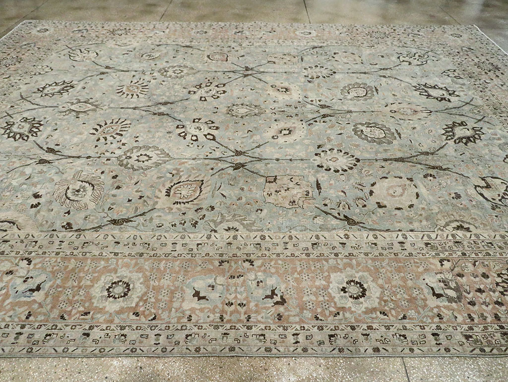 Antique Persian Tabriz Carpet, No.24400 - Galerie Shabab