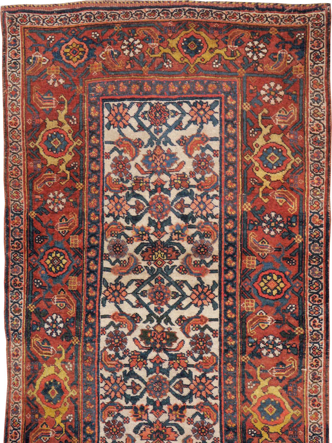 Antique Persian Bidjar Long Runner, No.24402 - Galerie Shabab
