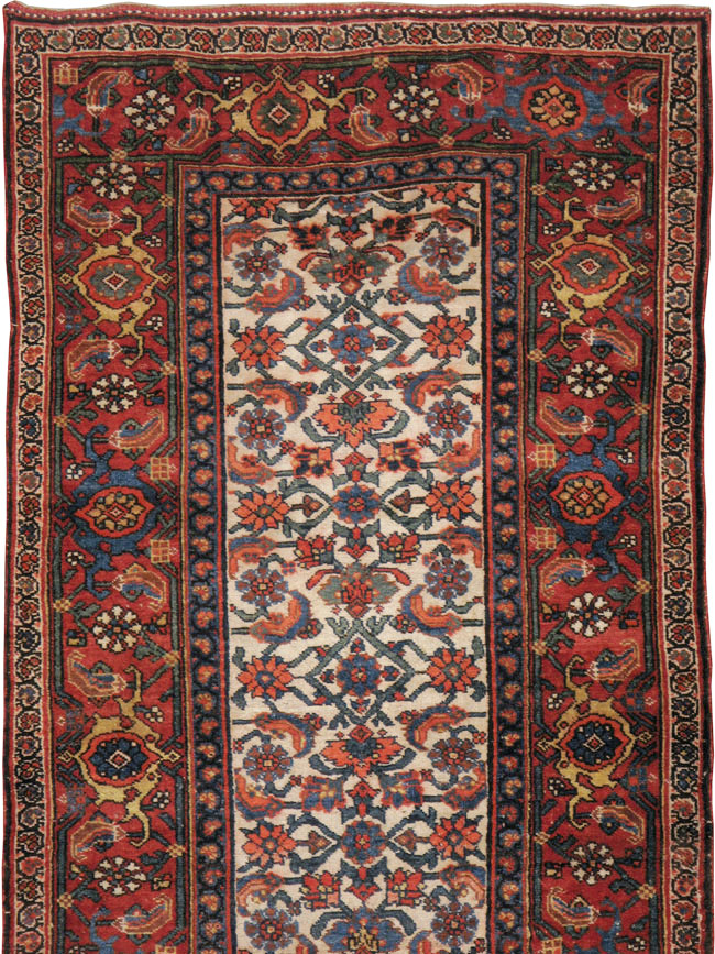 Antique Persian Bidjar Long Runner, No.24402 - Galerie Shabab