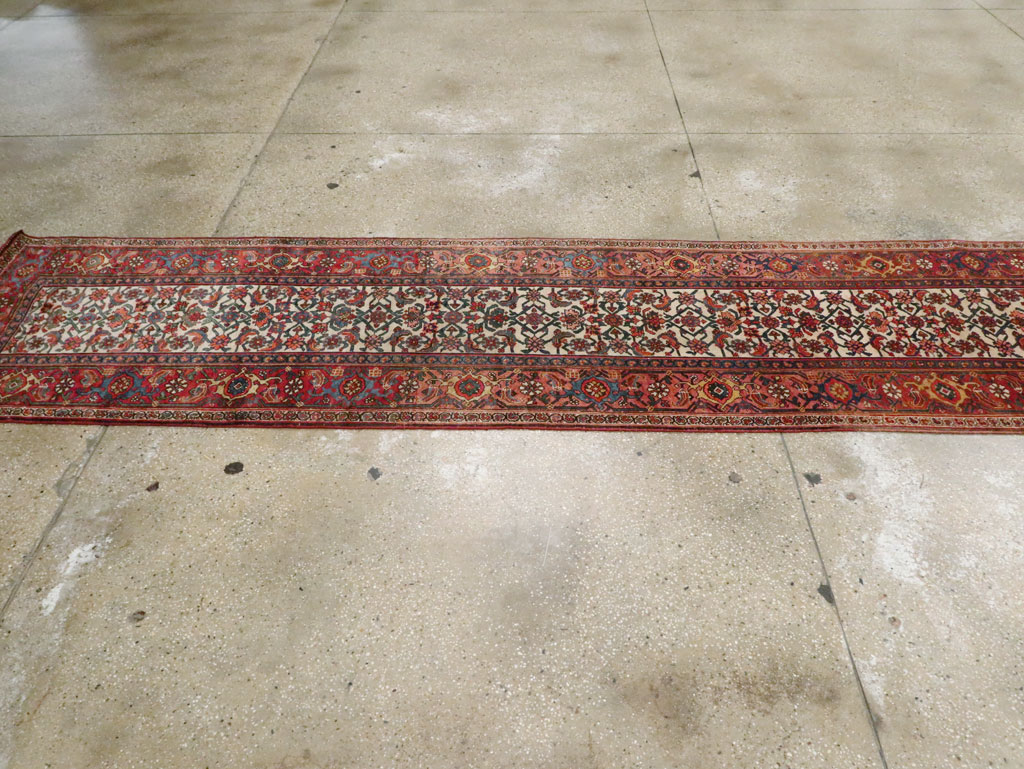 Antique Persian Bidjar Long Runner, No.24402 - Galerie Shabab