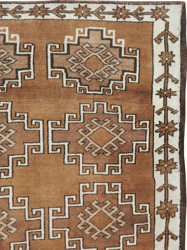 Vintage Turkish Anatolian Carpet, No.24406 - Galerie Shabab