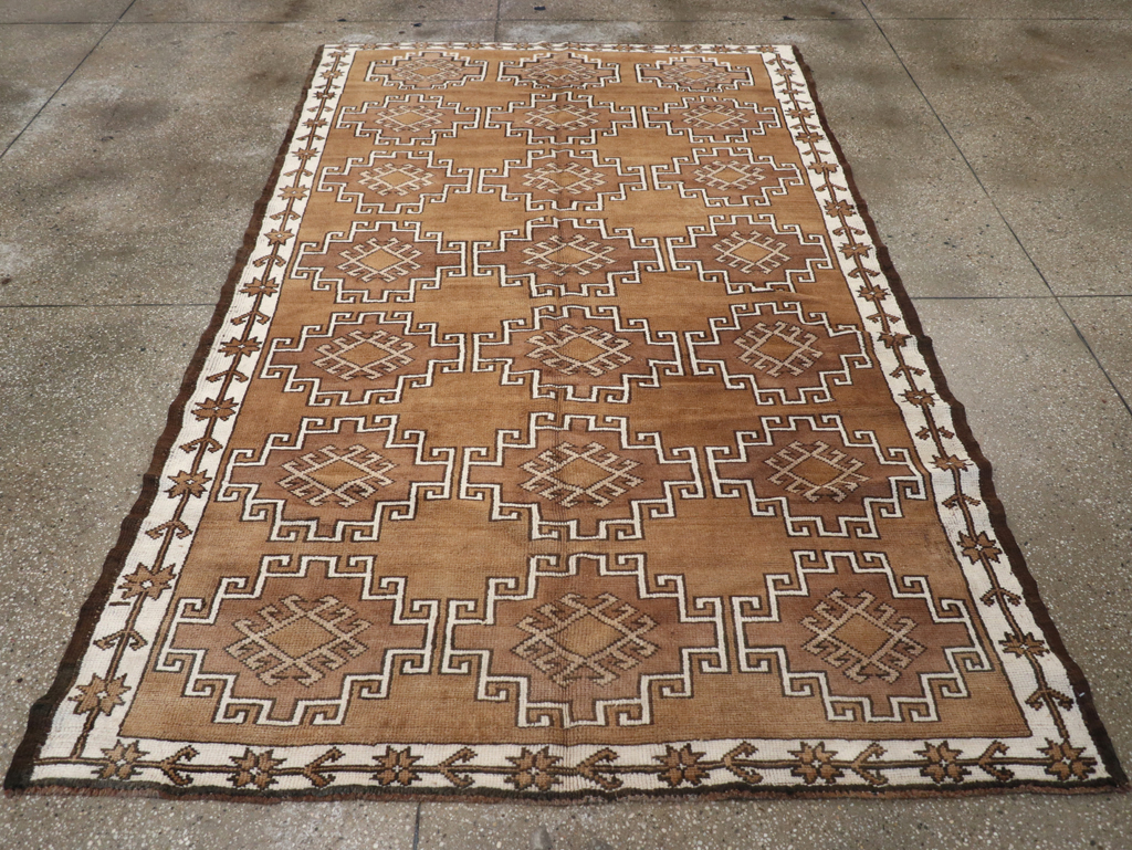 Vintage Turkish Anatolian Carpet, No.24406 - Galerie Shabab