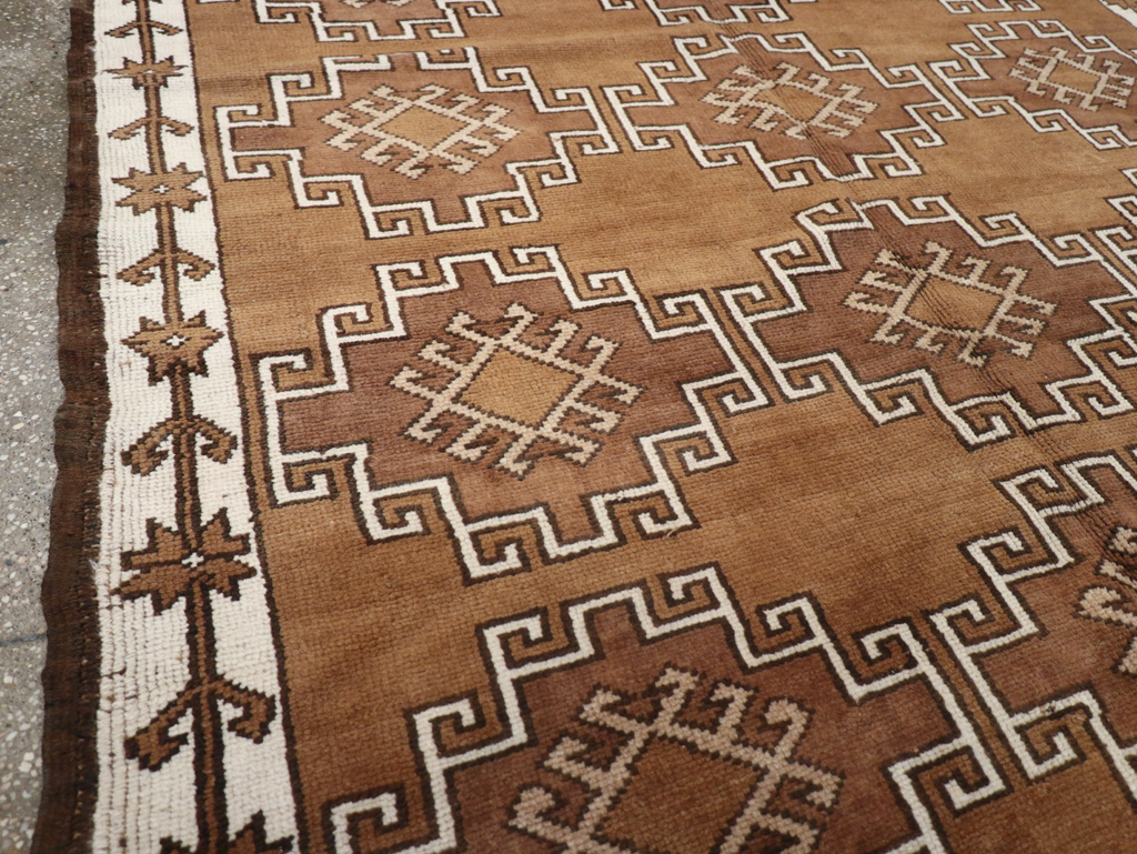 Vintage Turkish Anatolian Carpet, No.24406 - Galerie Shabab