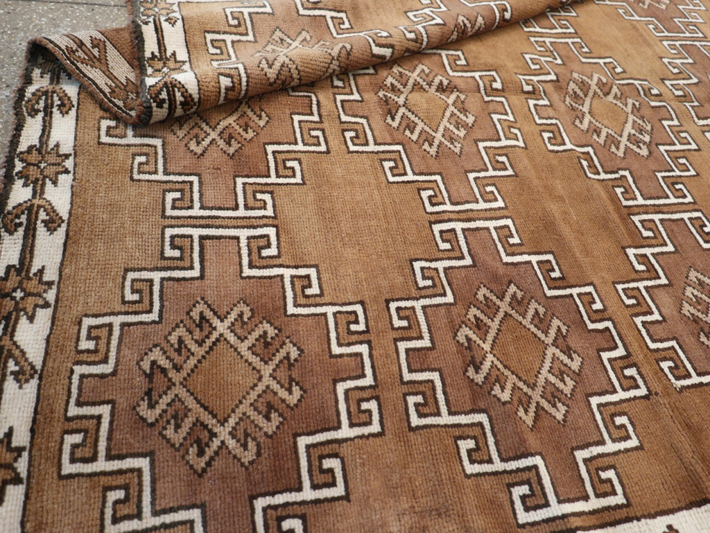 Vintage Turkish Anatolian Carpet, No.24406 - Galerie Shabab