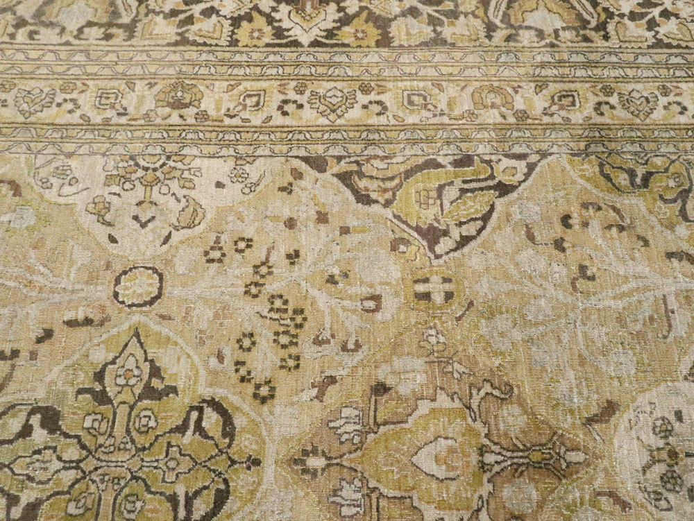Antique Persian Dorokhsh Carpet, No.24413 - Galerie Shabab
