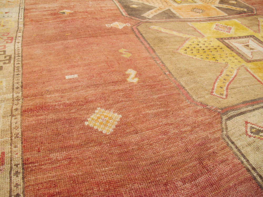 Vintage Turkish Anatolian Carpet, No.24416 - Galerie Shabab