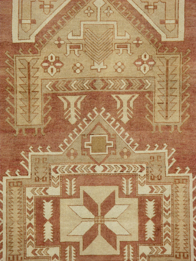 Vintage Turkish Anatolian Carpet, No.24417 - Galerie Shabab