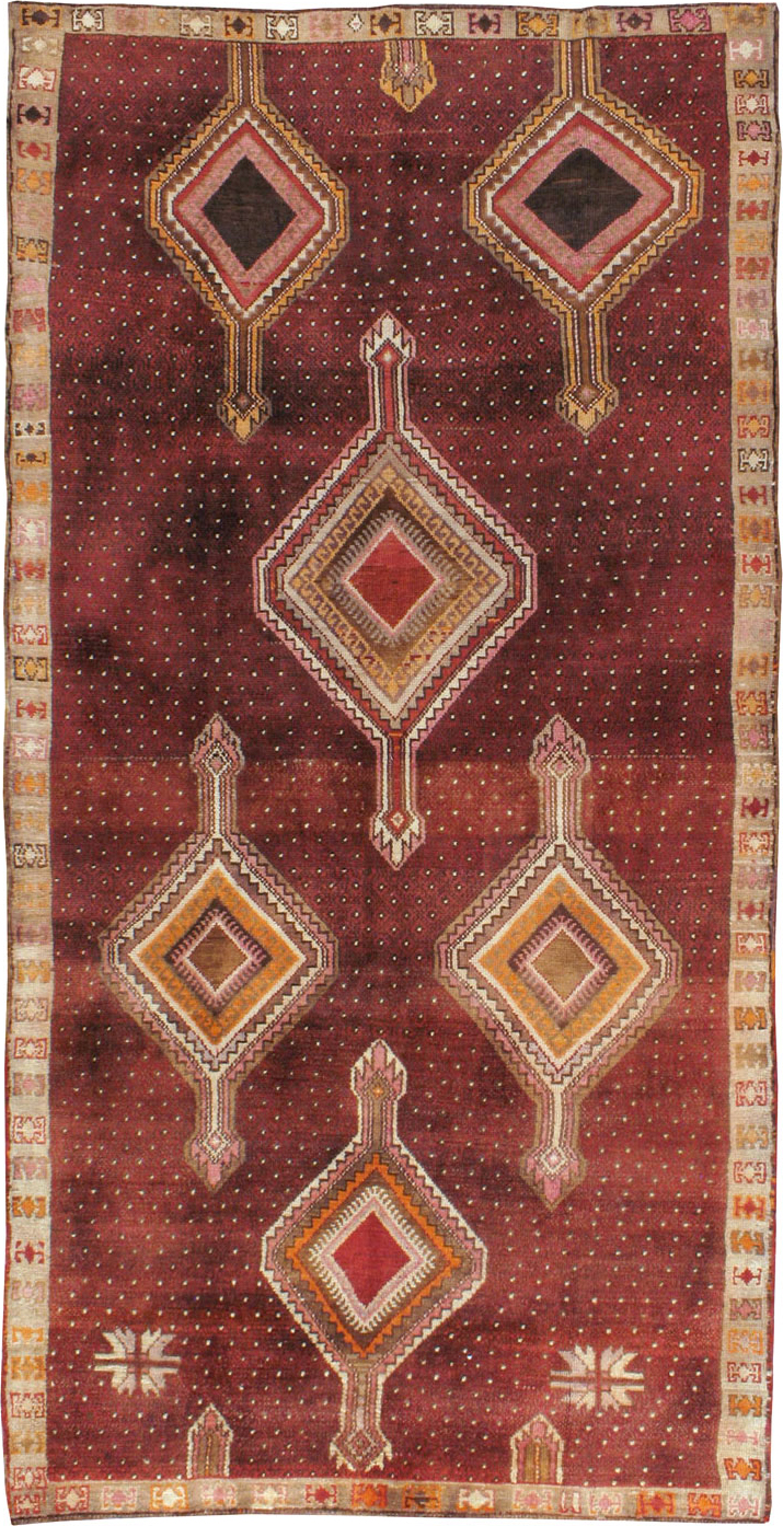 Vintage Turkish Anatolian Gallery Carpet, No.24418 - Galerie Shabab