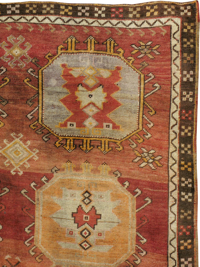 Vintage Anatolian Carpet, No.24420 - Galerie Shabab