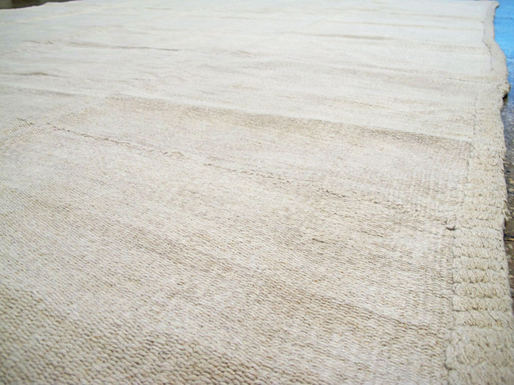 Vintage Turkish Flat-weave Kilim, No.24429 - Galerie Shabab