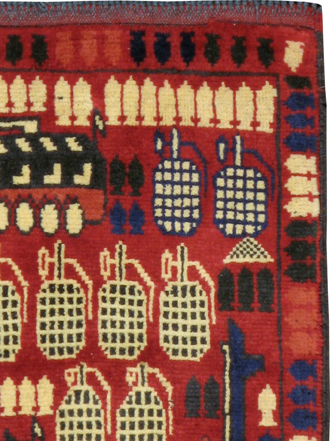 Vintage Afghan Pictorial War Rug, No.24431 - Galerie Shabab