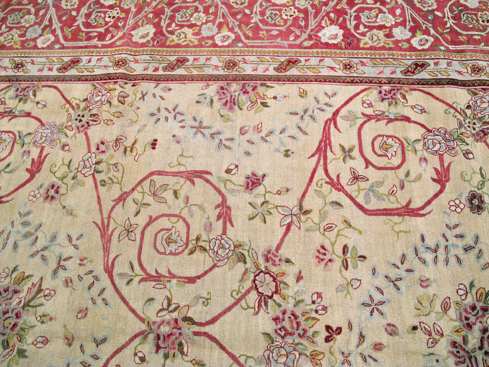 Antique Persian Sarouk Carpet, No.24433 - Galerie Shabab
