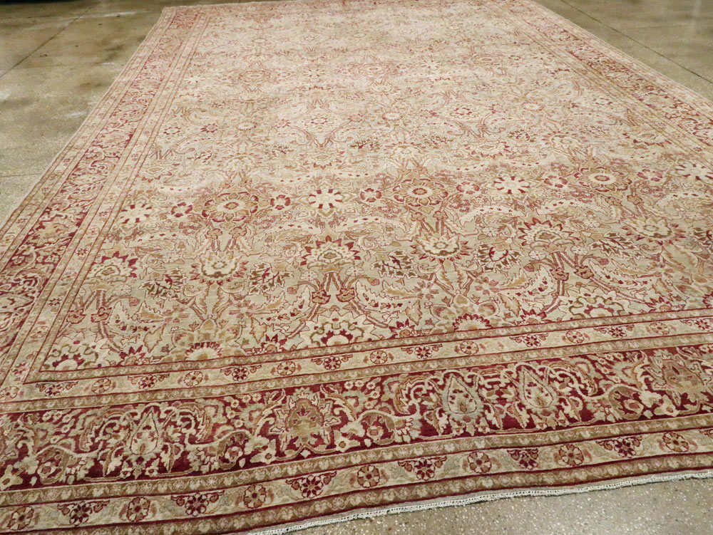 Antique Persian Lavar Kerman Carpet, No.24435 - Galerie Shabab