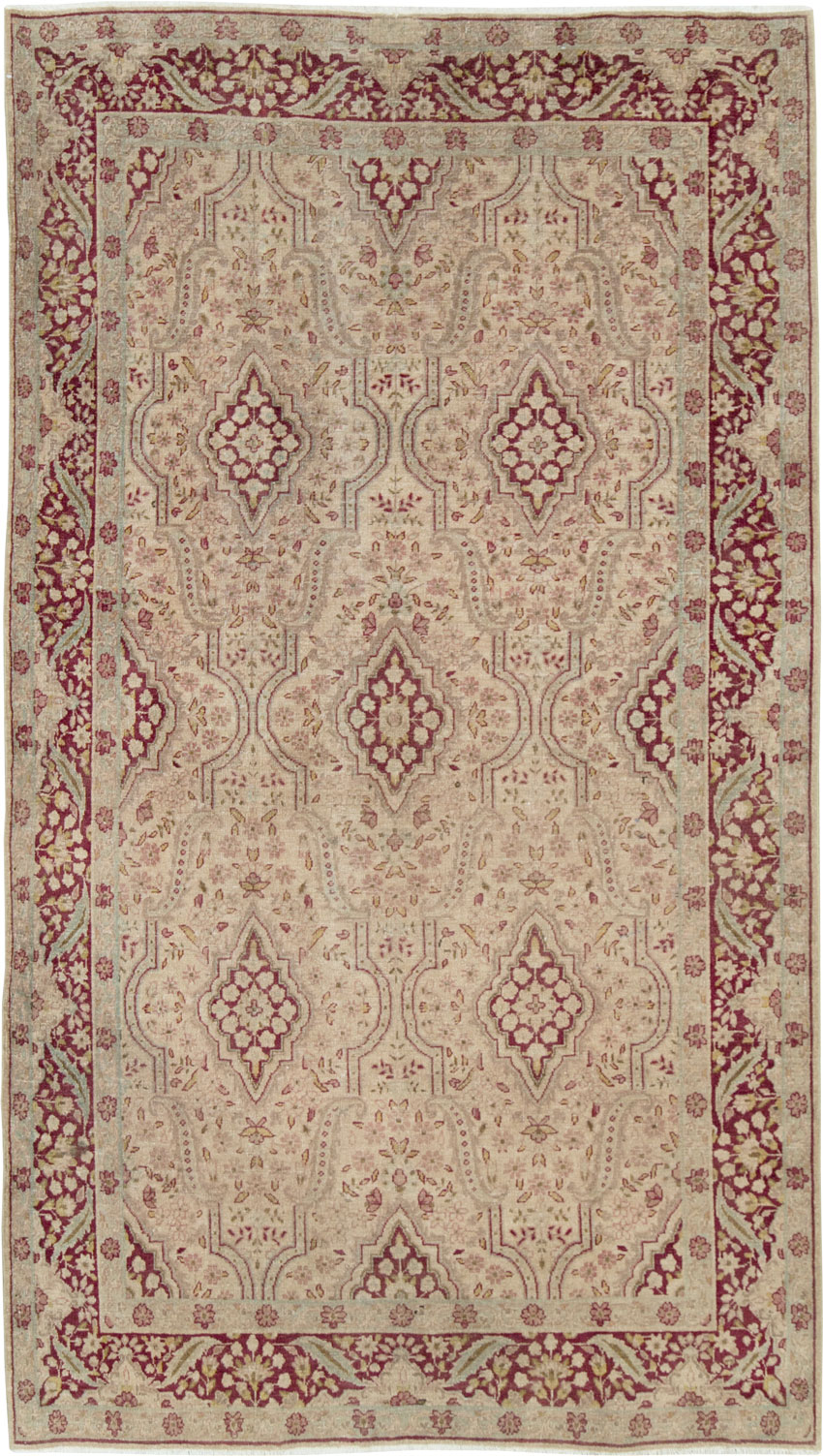 Antique Persian Tabriz Accent Rug, No.24442 - Galerie Shabab