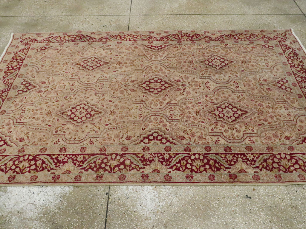 Antique Persian Tabriz Accent Rug, No.24442 - Galerie Shabab