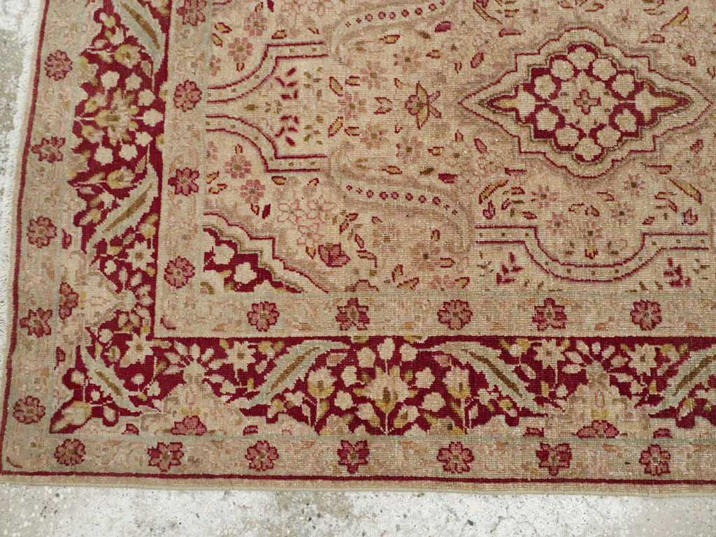 Antique Persian Tabriz Accent Rug, No.24442 - Galerie Shabab