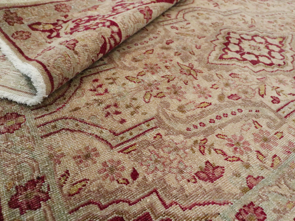 Antique Persian Tabriz Accent Rug, No.24442 - Galerie Shabab