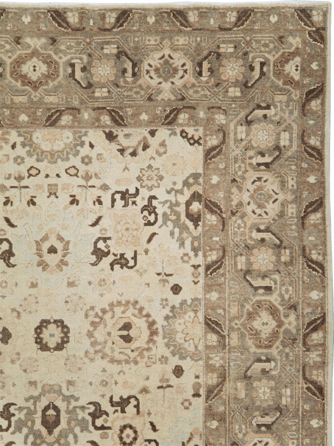 Antique Persian Tabriz Small Room Size Carpet, No.24445 - Galerie Shabab