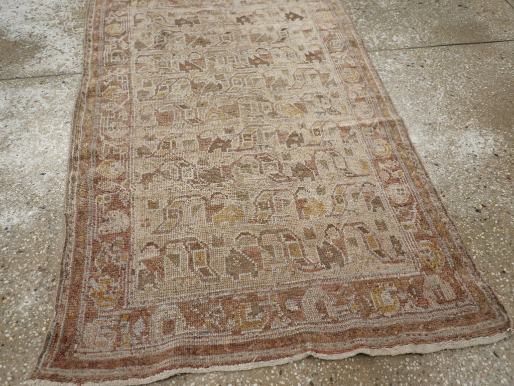 Antique Turkish Anatolian Throw Rug, No.24465 - Galerie Shabab