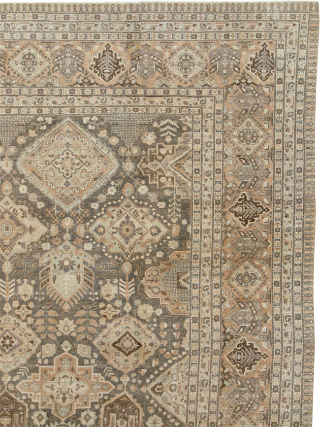 Antique Persian Tabriz Carpet, No.24472 - Galerie Shabab