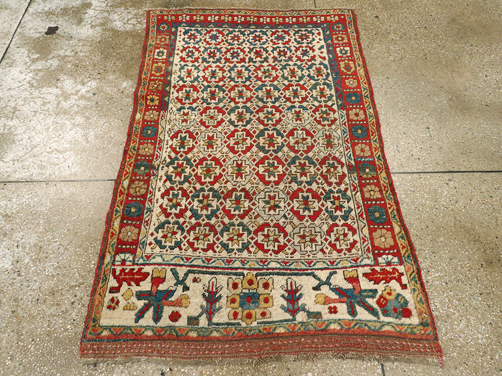 Antique Persian Kurd Bidjar Rug, No.24473 - Galerie Shabab